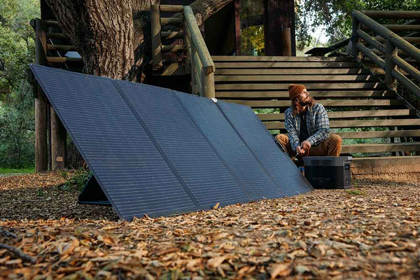 EcoFlow DELTA 2 Max Charges Quickly With Solar Panels