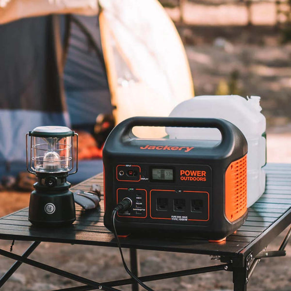 Jackery Explorer 1000 Outdoors At A Campsite