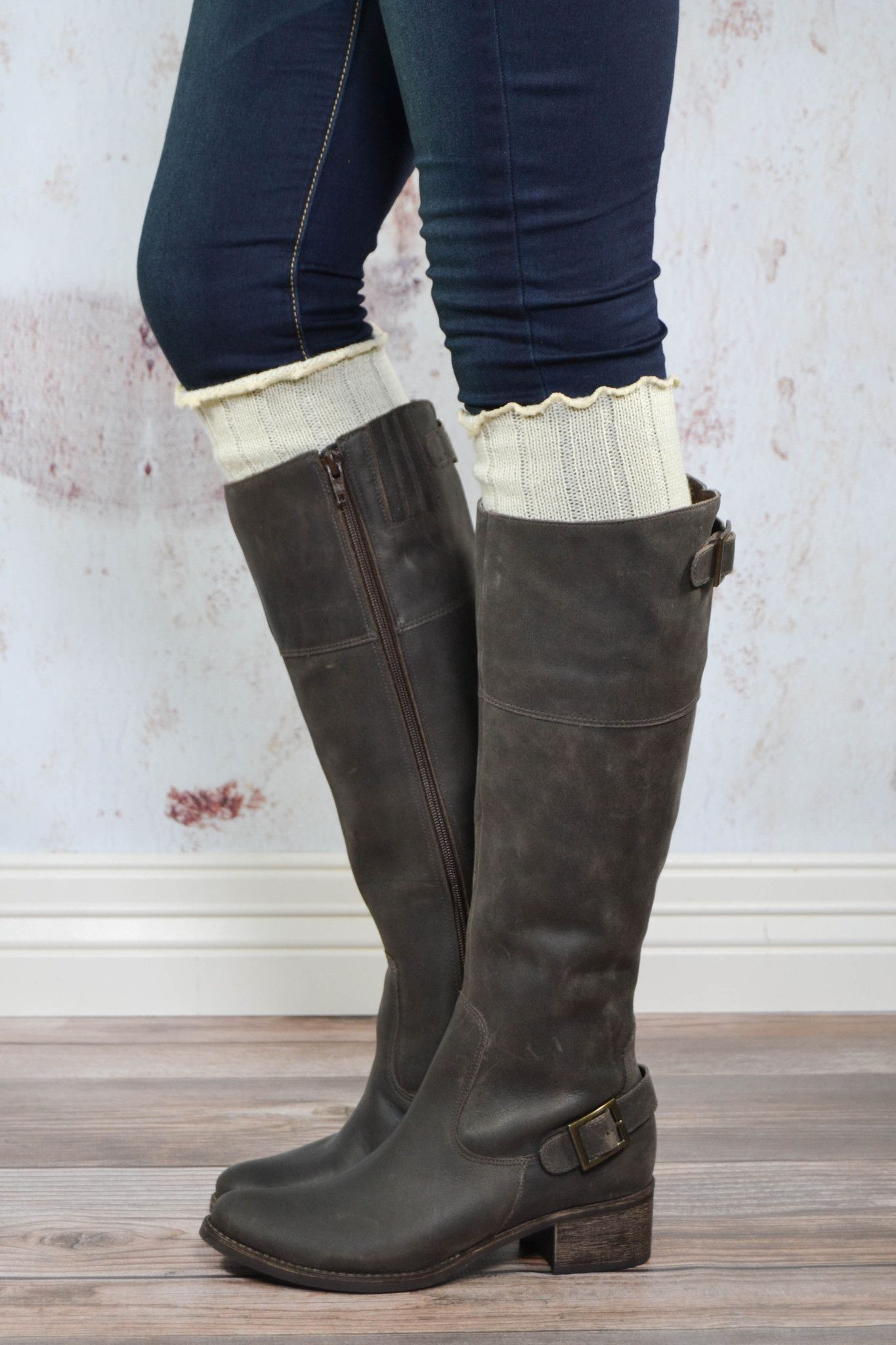 Ivory Thigh High Solid Leg Warmers – bootcuffsocks.com