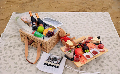 picnic basket gift