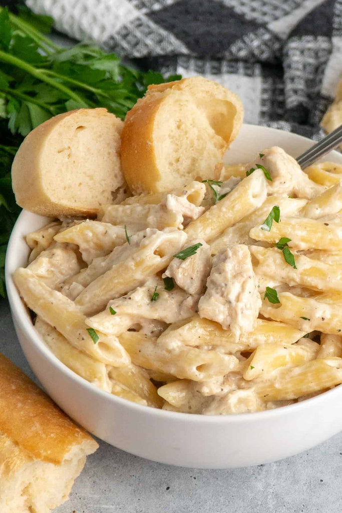 Crock Pot Chicken Alfredo