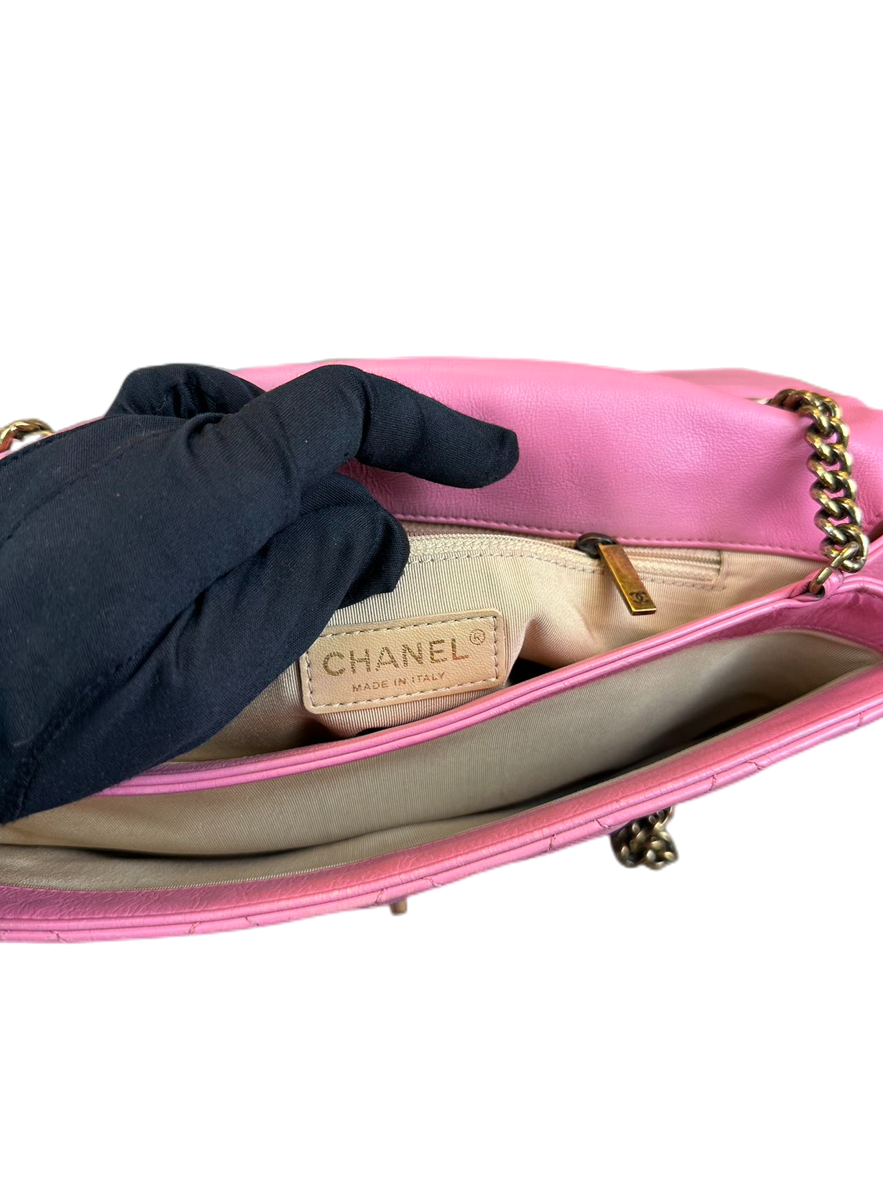 Preloved Chanel Pink Lambskin Classic Flap Shoulder Bag