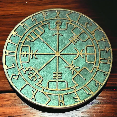 Phat Dragon Vegvisir