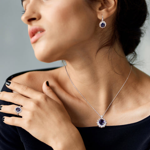 blue sapphire stone : romantic