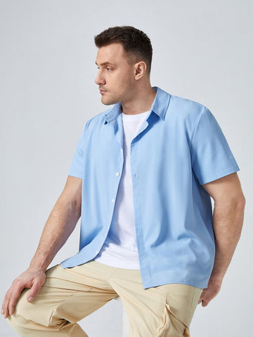 men summer capsule wardrobe: light shirt