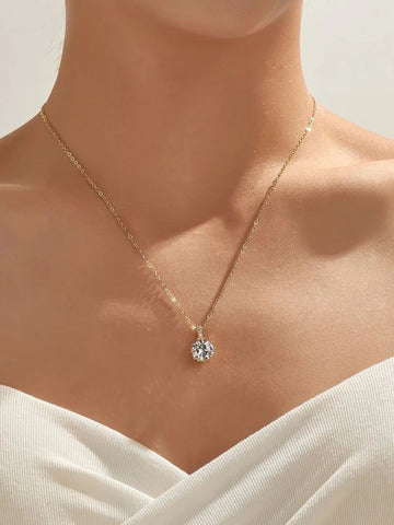 diamond necklace - solitare