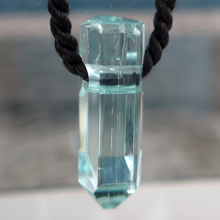 Brilliant Hexagonal AAA Aquamarine Pendant Wand