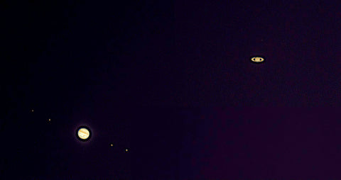 Jupiter -  Saturn Conjunction, December 2020, https://commons.wikimedia.org/wiki/File:Jupiter-Saturn_Conjunction_2020-12-22.jpg