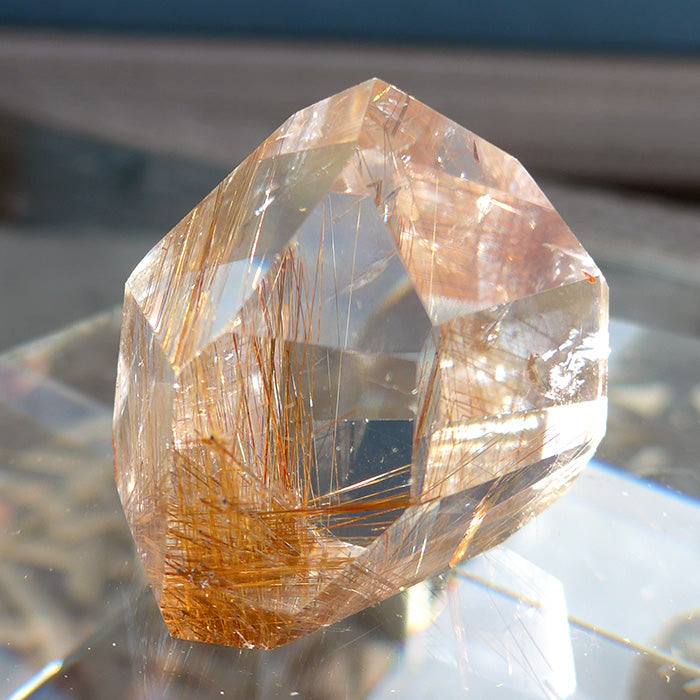 Polished Rutile Double Isis Channeling Generator