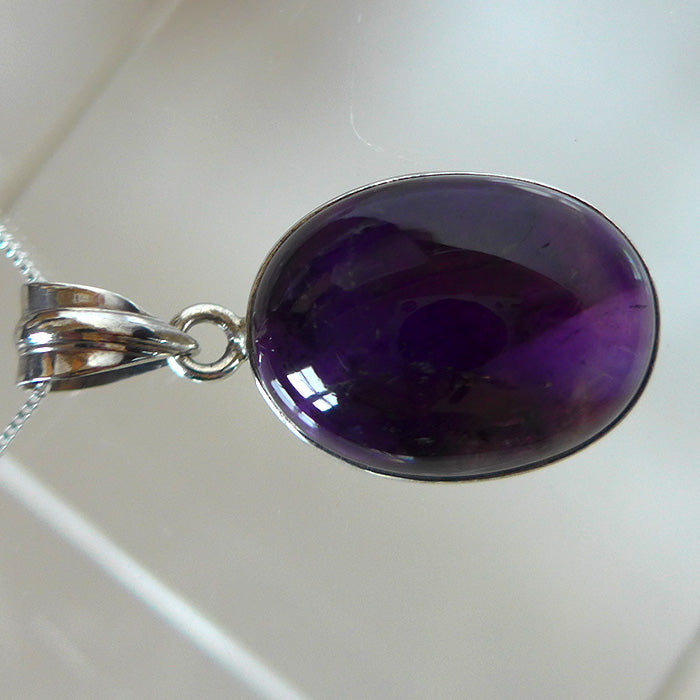 Deep Purple Amethyst Oval Pendant