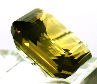 99 carat Heliodor gemstone cushion cut