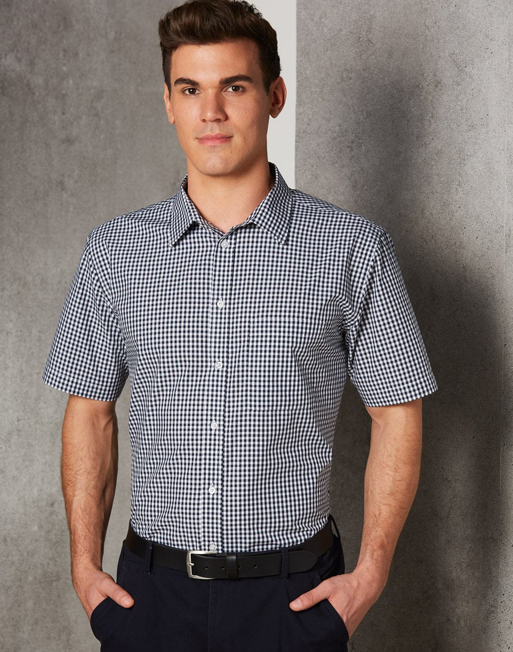 Benchmark M7300s Mens Gingham Check S/s Shirt — The Workwear Shed