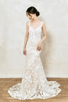 Applique Fitted Natural Waistline Sweetheart Wedding Dress with a Brush/Sweep Train