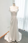 Sheath Short Sleeves Sleeves Off the Shoulder Sheath Dress/Wedding Dress with a Brush/Sweep Train
