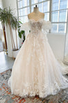 A-line Sleeveless Lace-Up Applique Beaded Corset Natural Waistline Sweetheart Tulle Wedding Dress