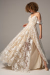A-line Corset Waistline Sleeveless Spaghetti Strap Lace-Up Lace Wedding Dress with a Court Train
