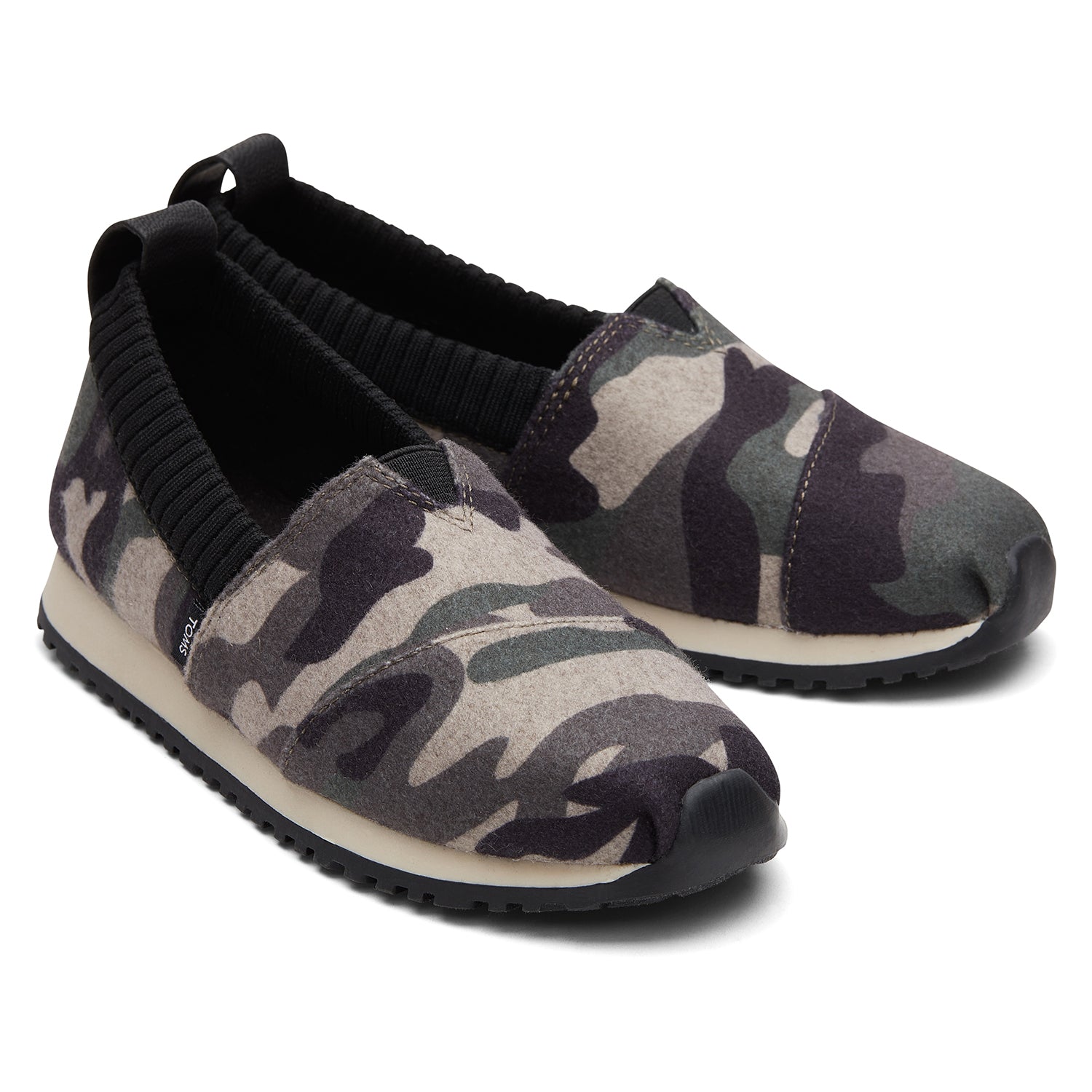 Kids' Alpargata Resident Green Camo Print Felt Youth slip On