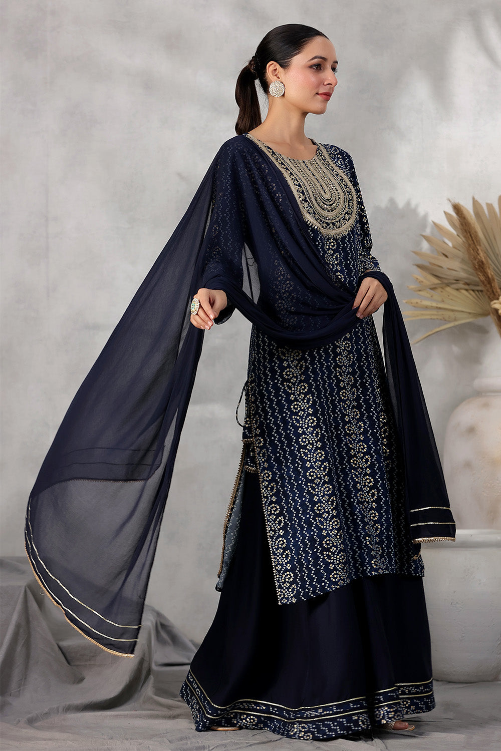 Beautiful goegette stich sharara... - Jaipur Gota Patti suits | Facebook