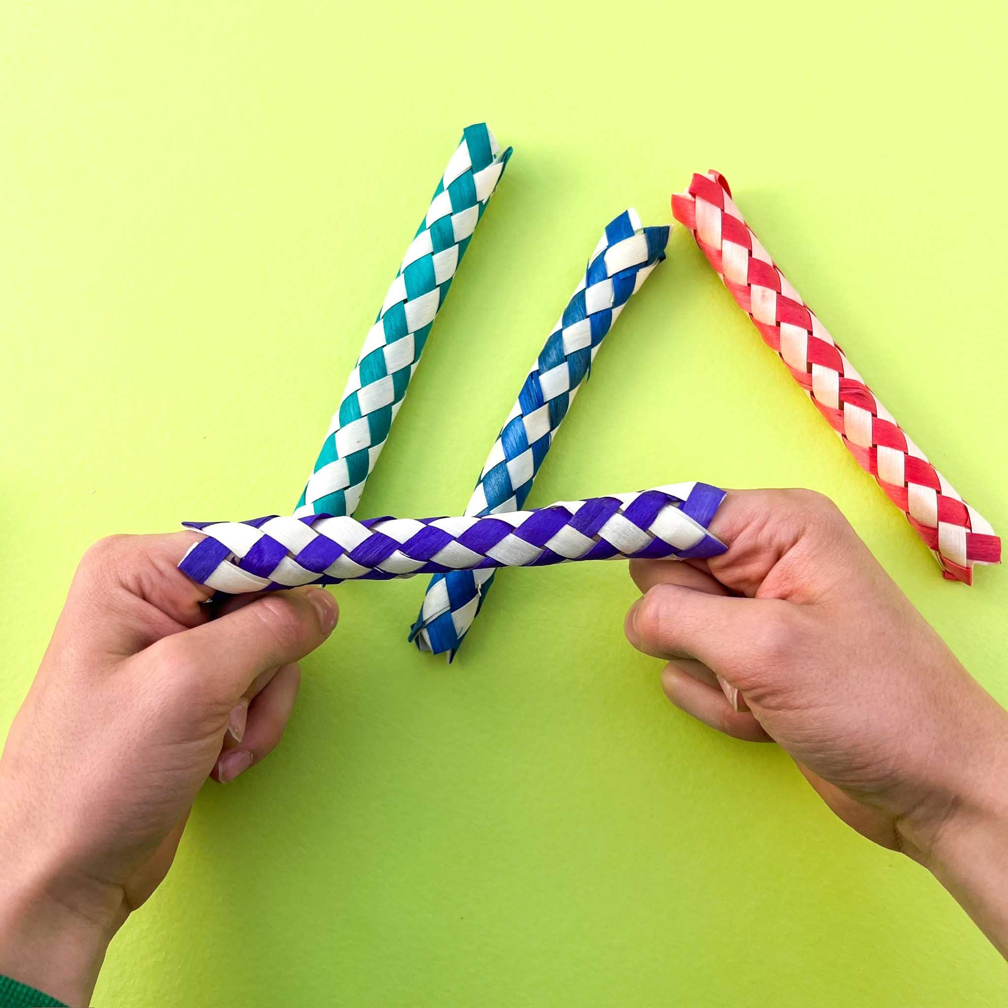 Finger Trap-Party Bag Fillers - Boys-The Curious Caterpillar