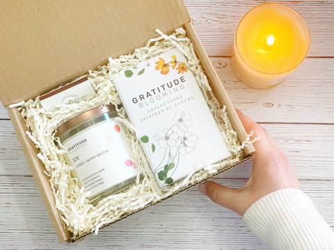 Candle_Gift_Set_-_Gratitude_Blooming_3