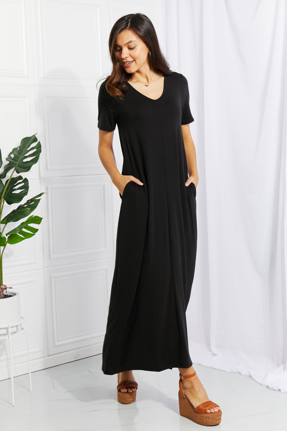 Zenana Simple Wonder Full Size Pocket Maxi Dress in