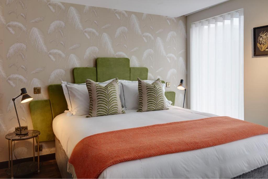 Bed linen and bedding supplied by The Fine Cotton Company for Brama Hotel