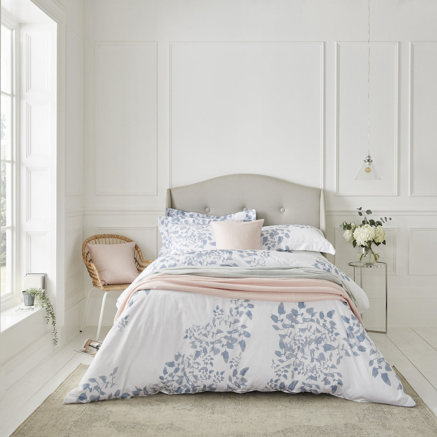 Sorrento Floral White Blue Duvet Cover | The Fine Cotton Company