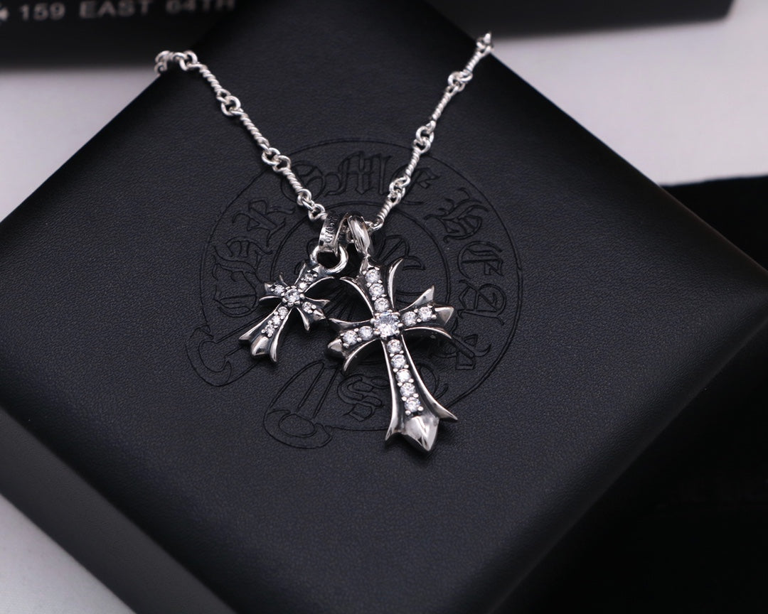 Crowe heart double cross pendant clavicle chain