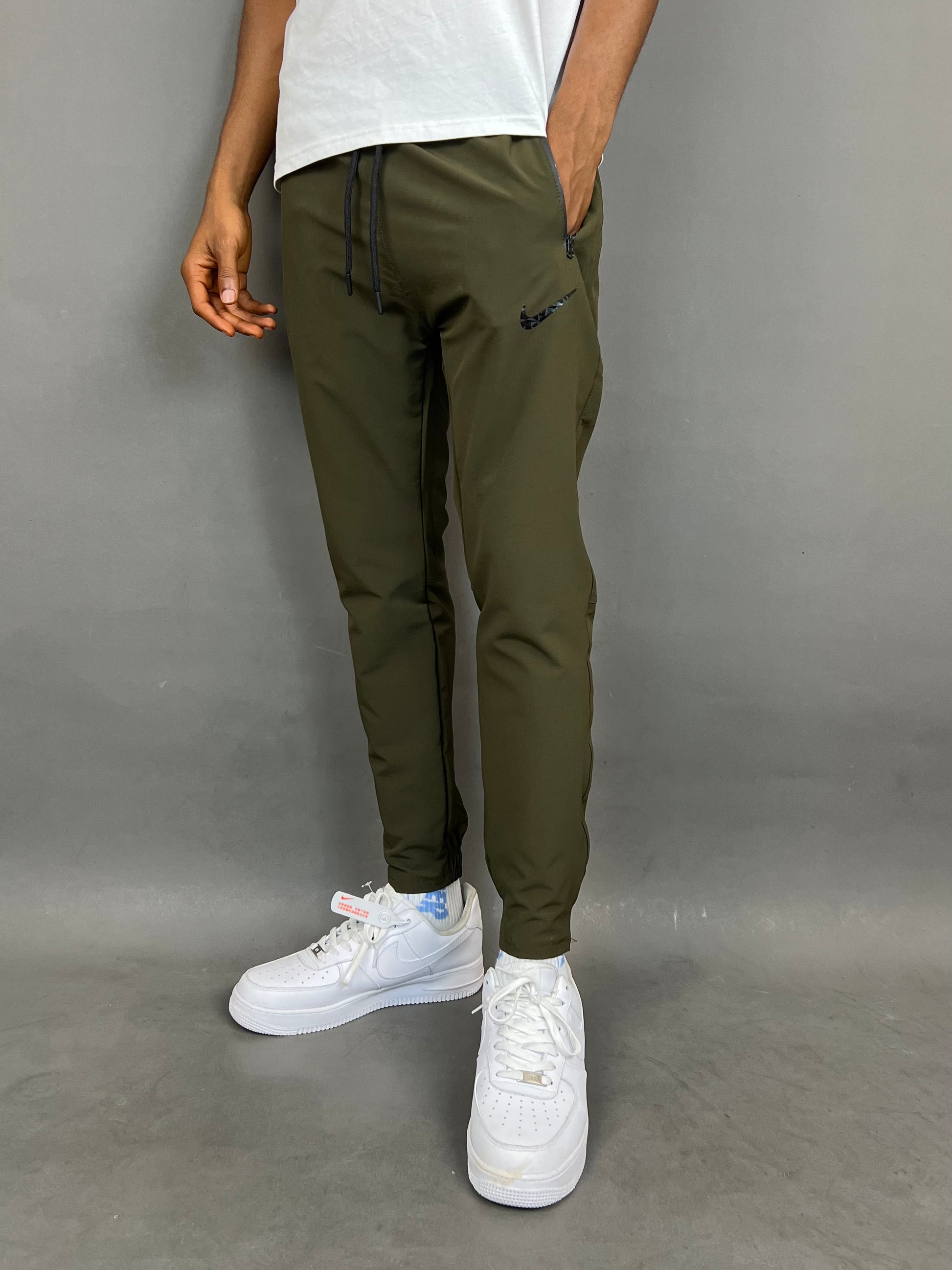 pants in khaki green – Garmisland