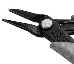 Xuron - Micro Bending Pliers - 791-90125