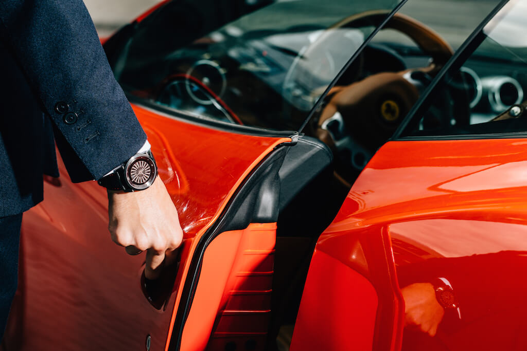 ZINVO Ferrari California T Watch