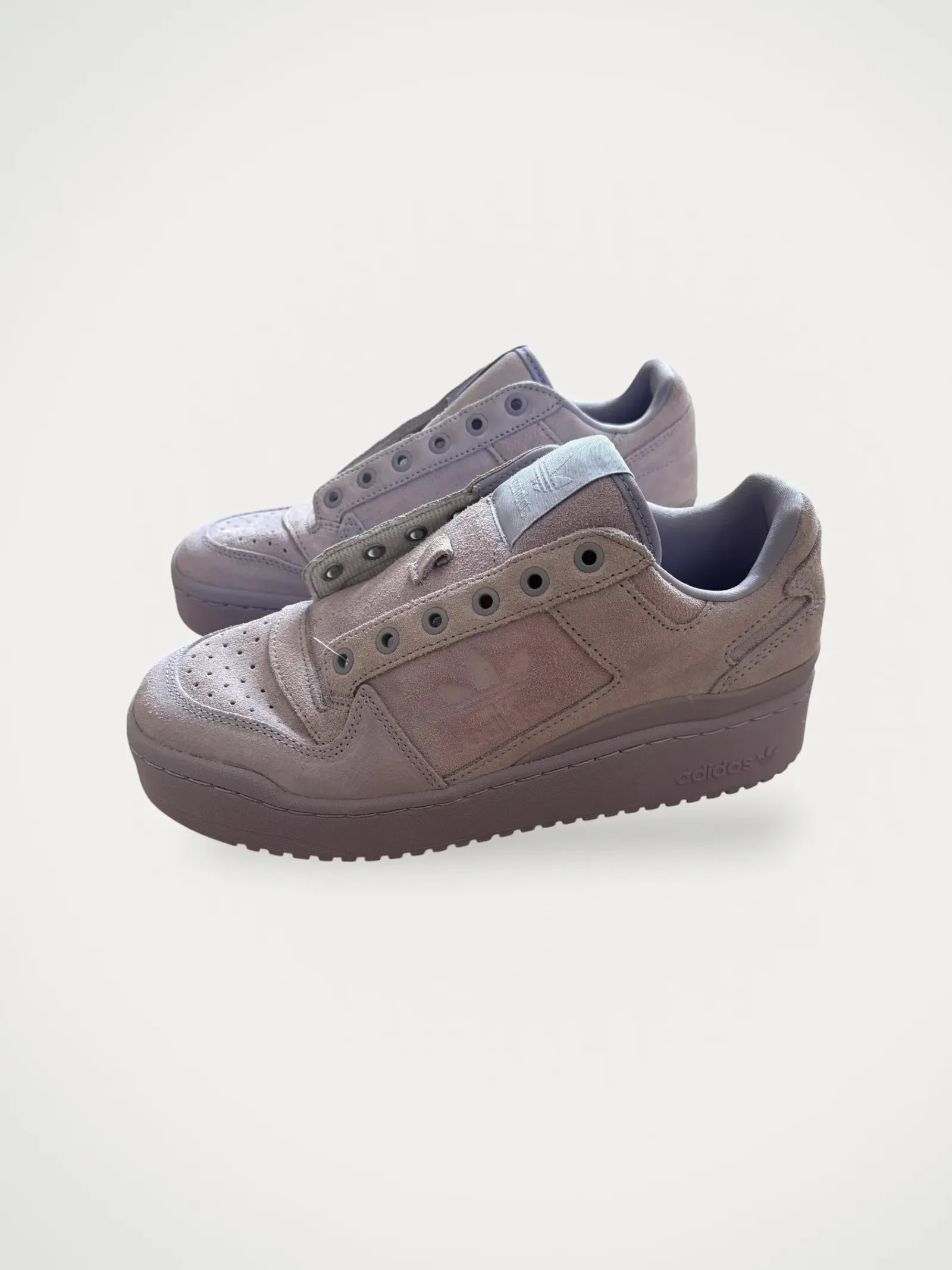 image of Adidas-sneakers NWOT