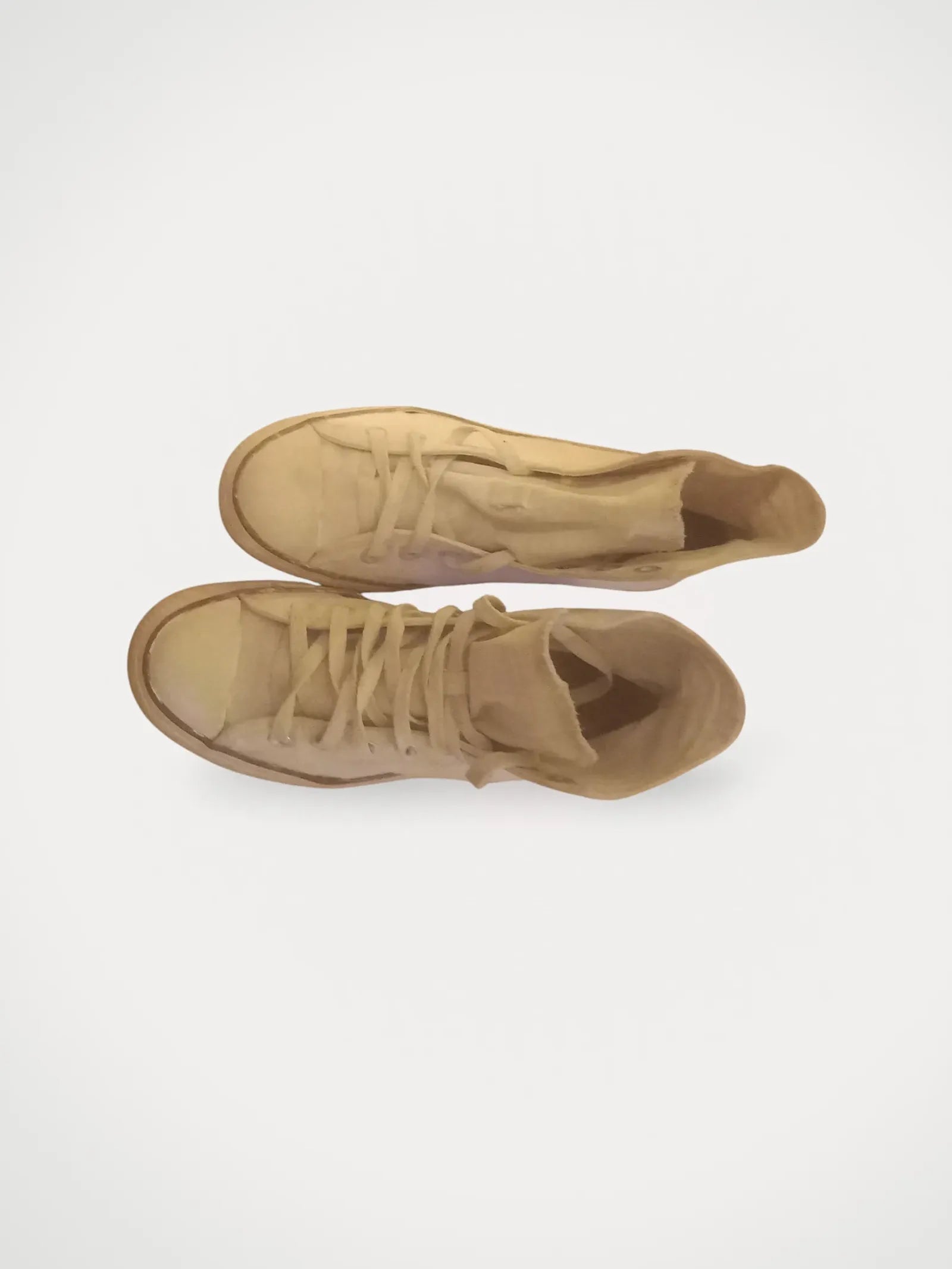 image of Converse-sneakers