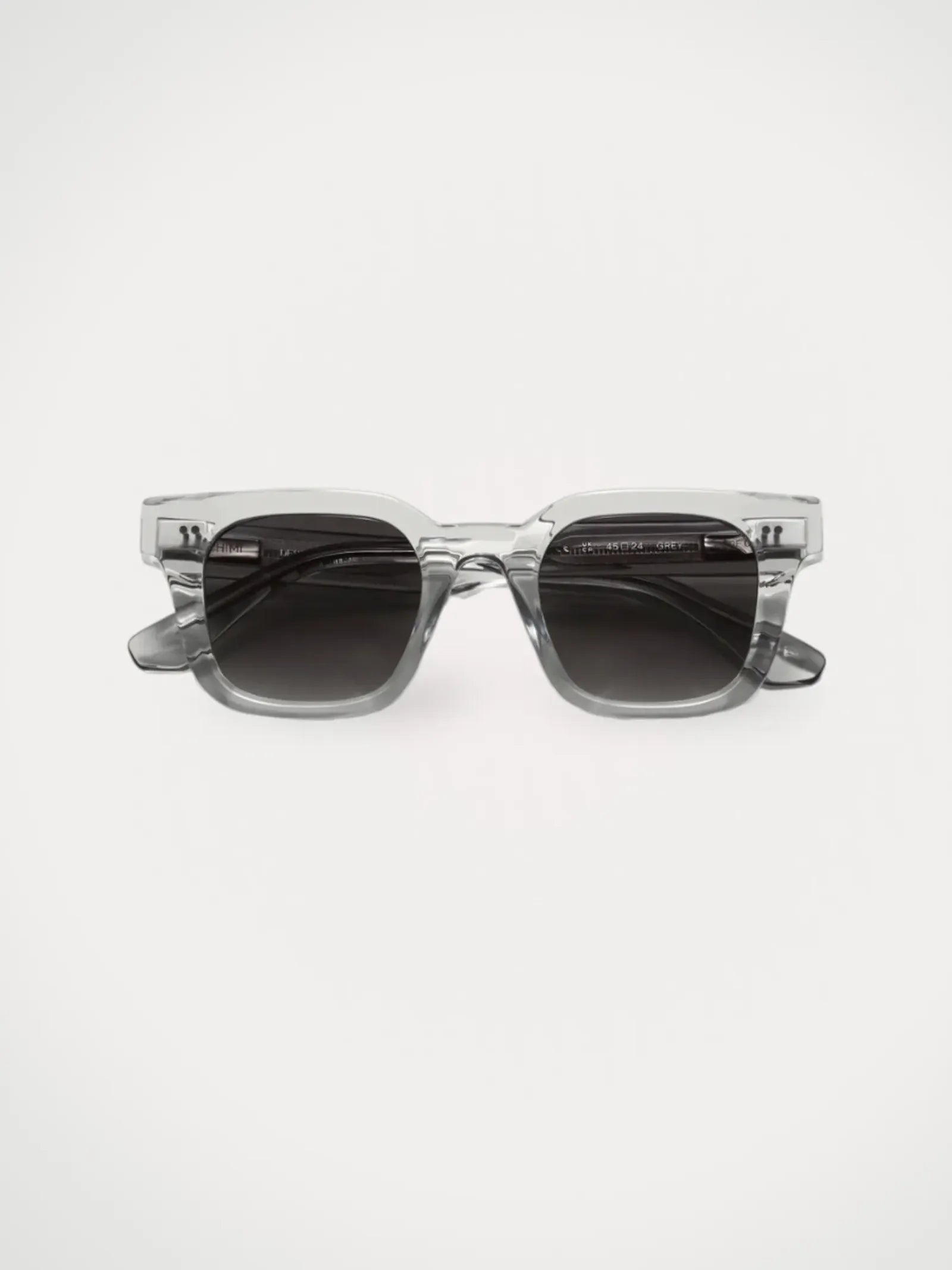 image of Chimi 04 Core Grey-solglasögon NWOT