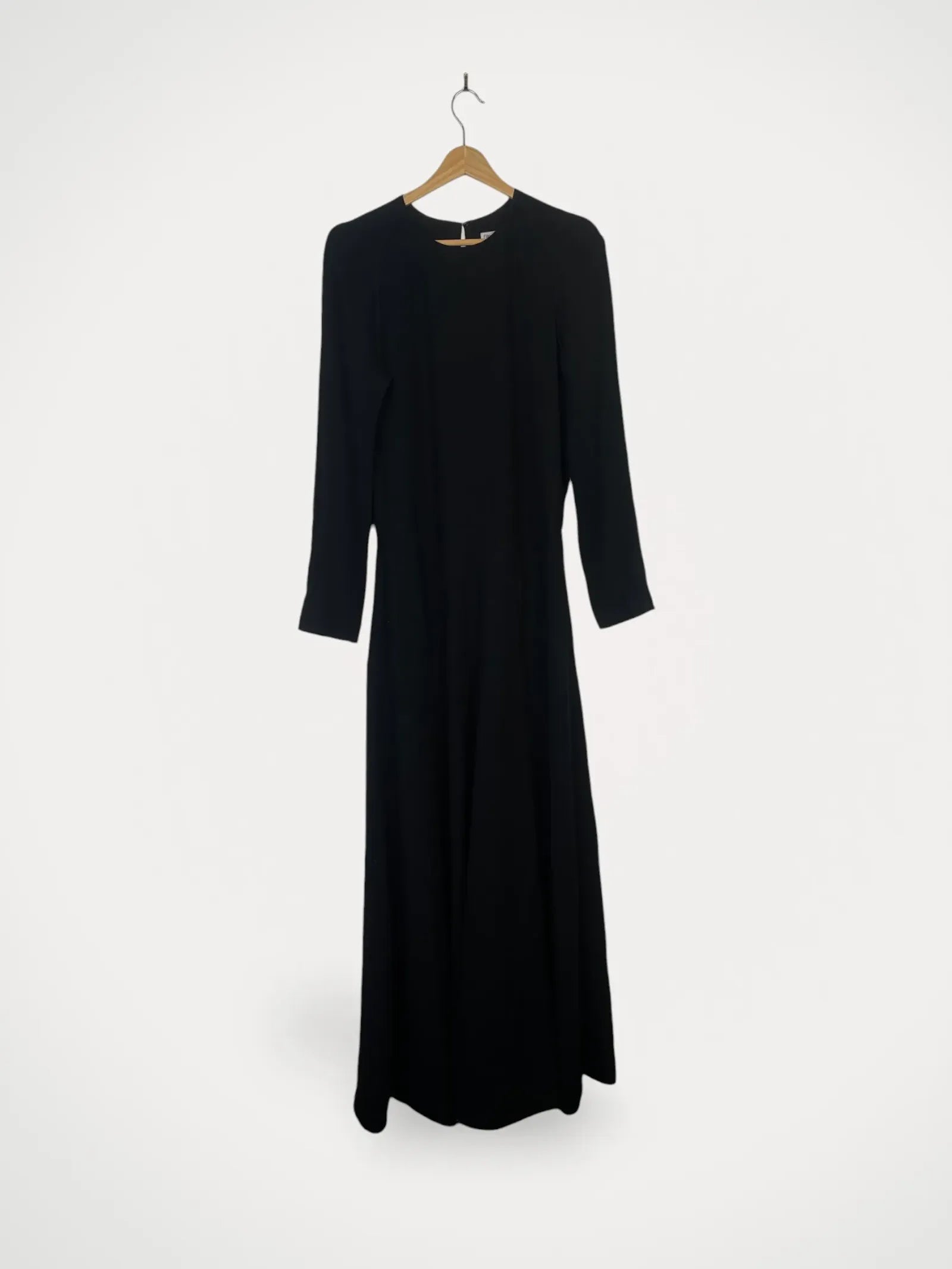 image of Filippa K Back Split Maxi-klänning