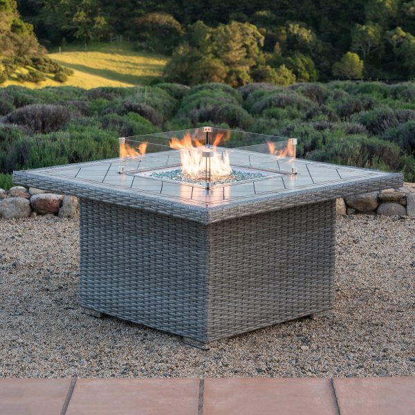 Sirio-Collection-Niko-Fire-Table