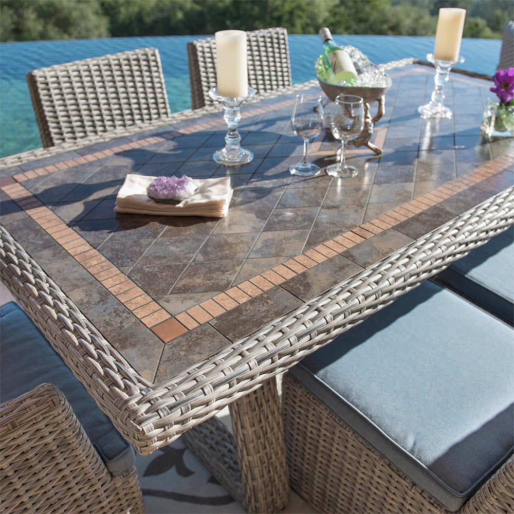 outdoor-staging-table