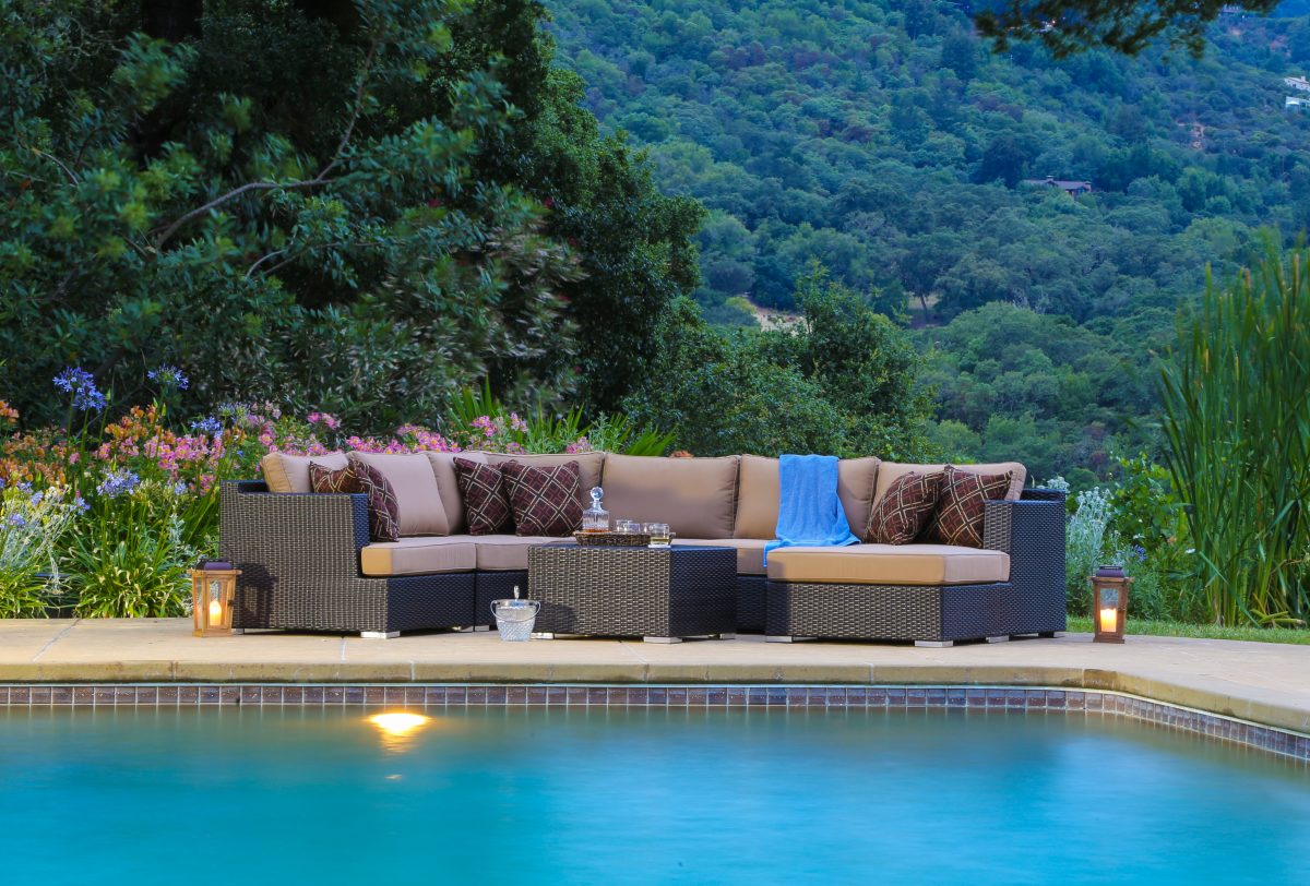 poolside-seating-ideas-2