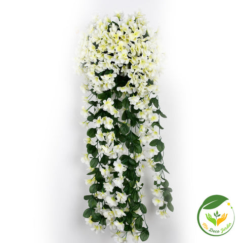 fleurs artificielles suspendues blanches