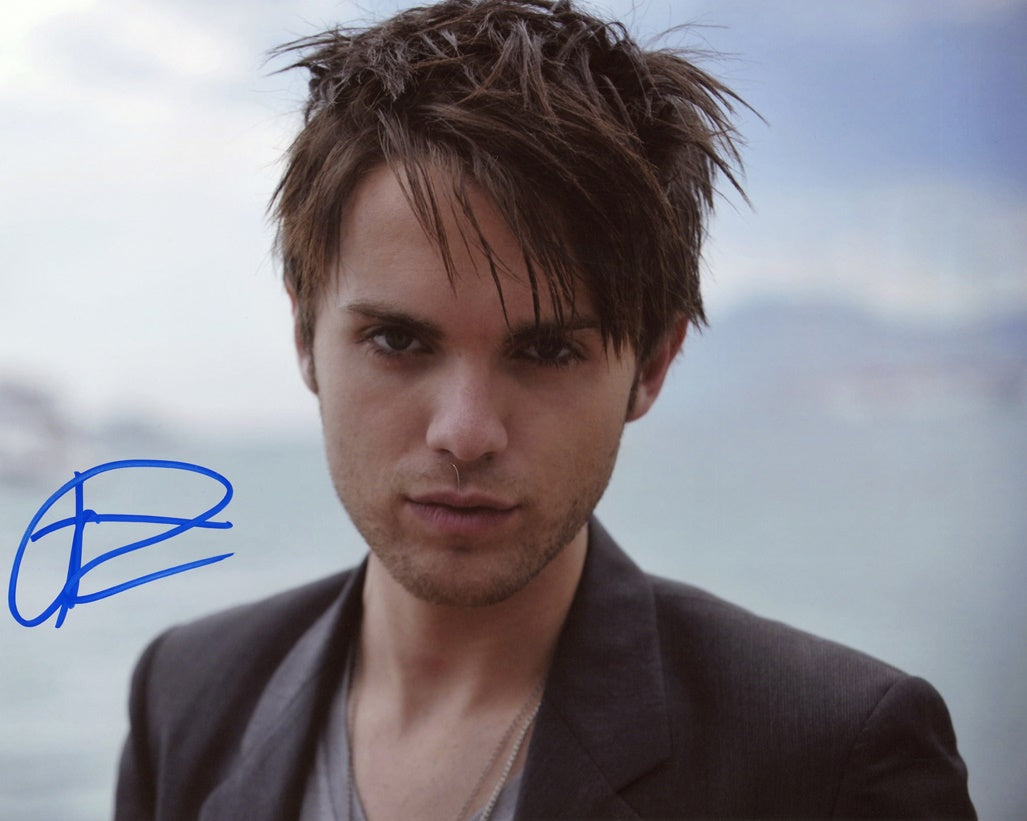 Thomas Dekker Signed Photo