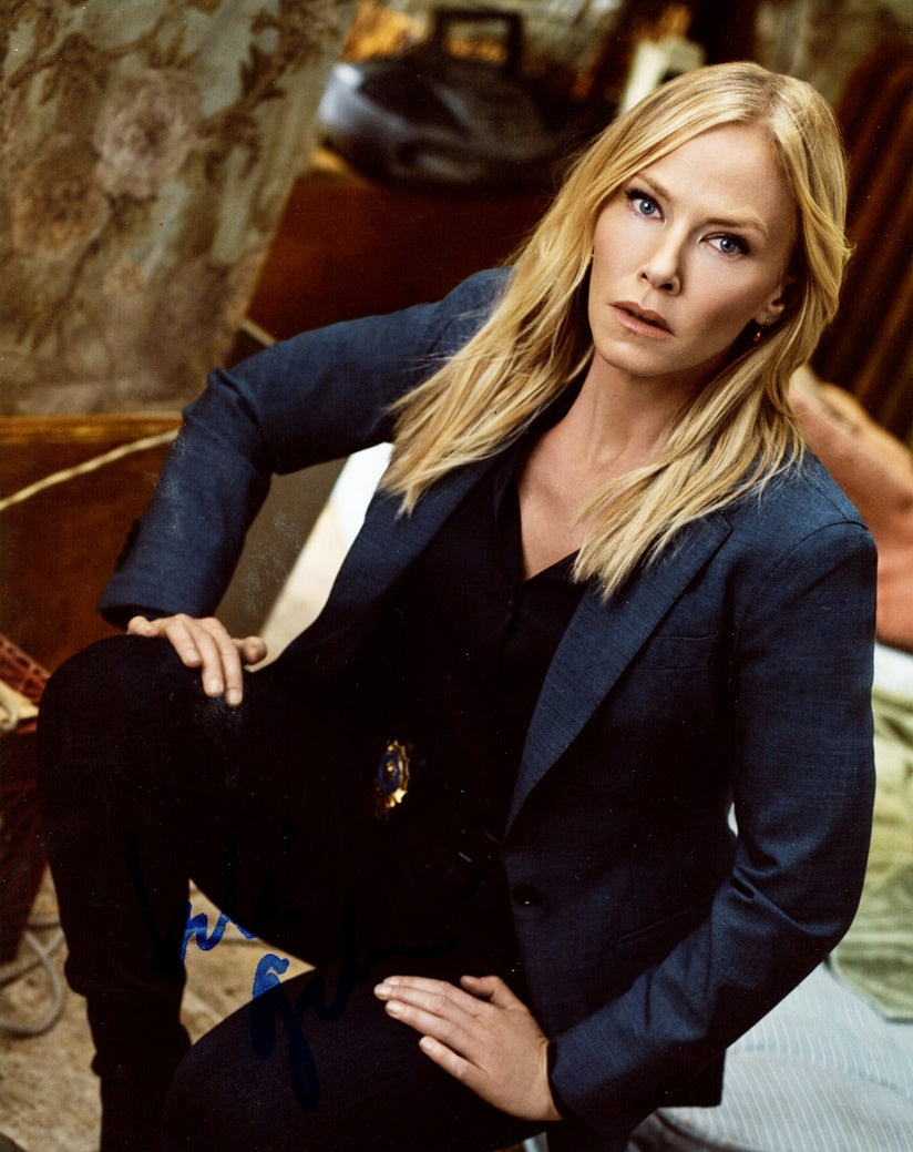 Kelli Giddish Signed Photo