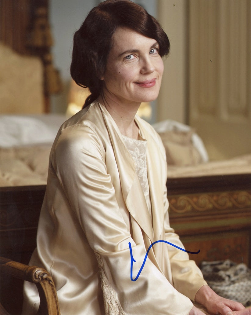 Elizabeth McGovern Signed Photo