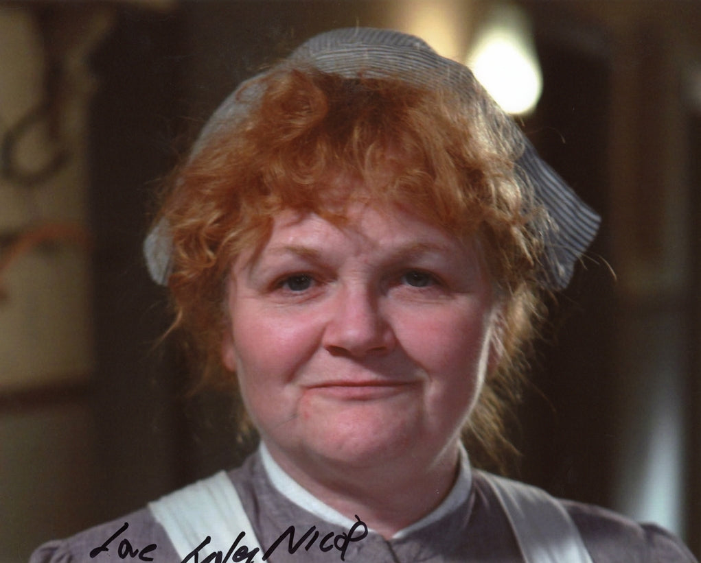 Lesley Nicol Signed Photo