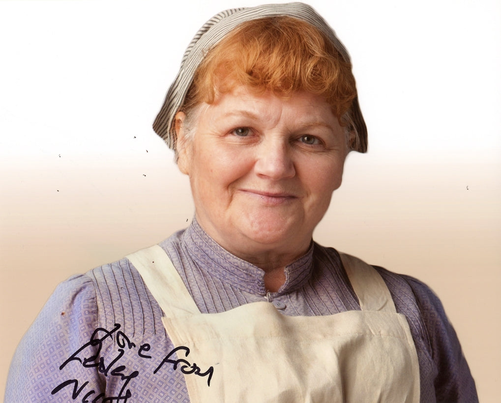 Lesley Nicol Signed Photo