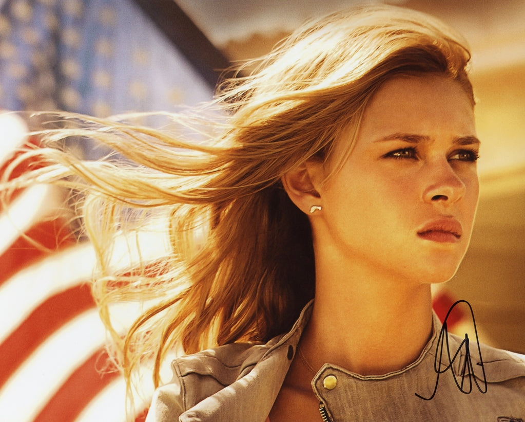 Nicola Peltz Signed Photo