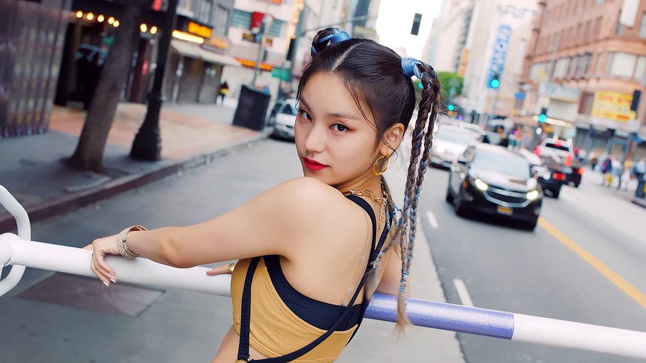 Fashion Guide: How To Dress Like Yeji From ITZY – unnielooks