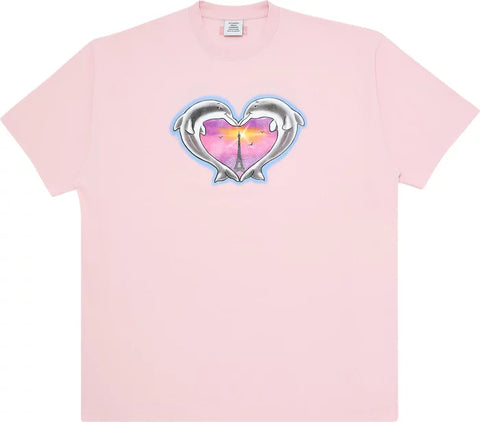  T-shirt with a heart logo from VETEMENTS. 