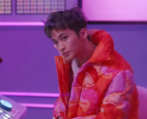 NCT Dream Mark Look #1 in Glitch Mode MV