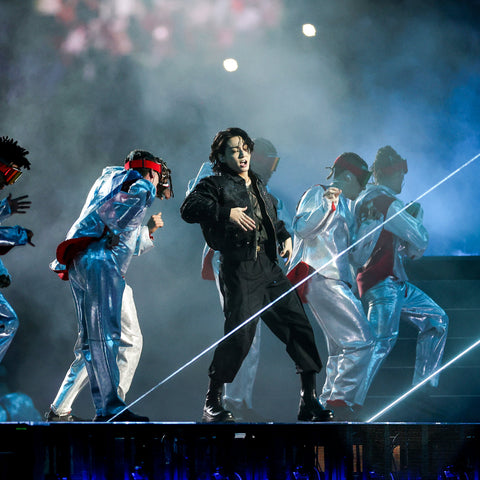 BTS Jungkook's Stylish Looks at FIFA World Cup 2022: Know Outfit Details of  Golden Maknae's Opening Ceremony Performance and 'Dreamer' Poster (View  Pics)