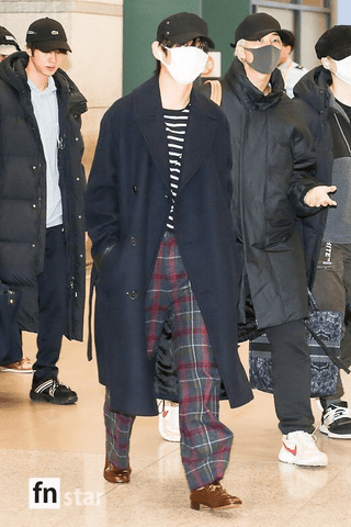 Fashion Guide: How To Dress Like V / Taehyung from BTS – unnielooks